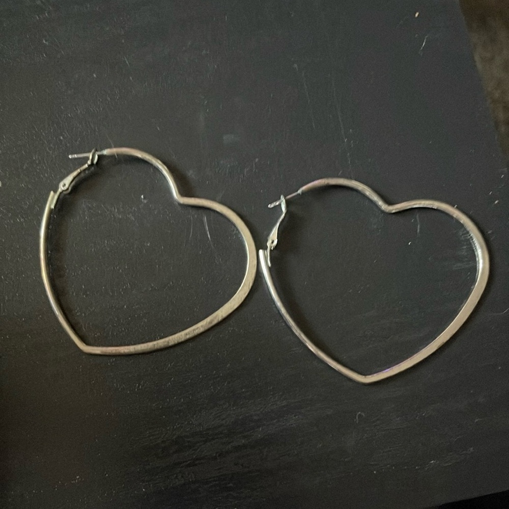 Heart hoops